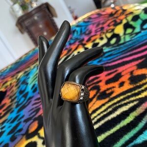 Park Lane Yellow and Black Ring